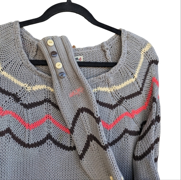 Volcom Brand Knit Sweater with Button Sleeves Super Soft Cotton Women's Size Med - Picture 8 of 15